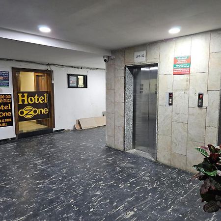 Hotel Ozone,Amhedabad Dış mekan fotoğraf