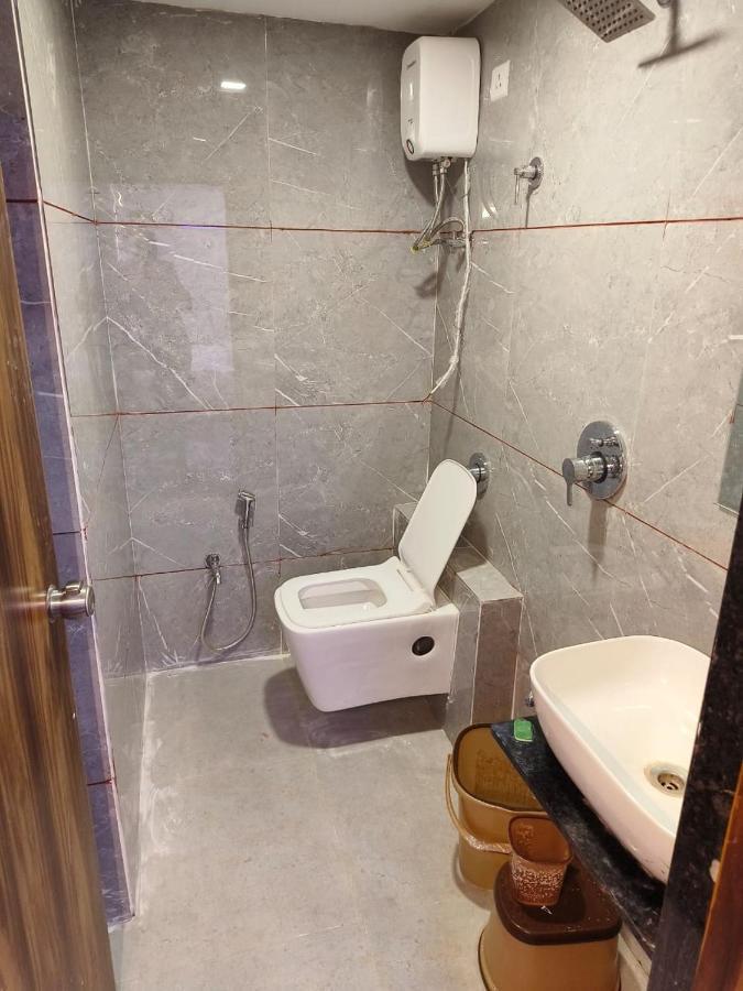 Hotel Ozone,Amhedabad Dış mekan fotoğraf